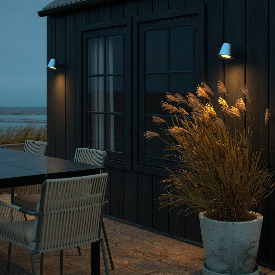 Aleria vegglampe IP44-Utebelysning vegg opp og ned-Nordlux-Svart-2019131003-Lightup.no