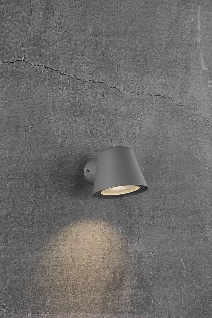 Aleria vegglampe IP44-Utebelysning vegg opp og ned-Nordlux-Svart-2019131003-Lightup.no