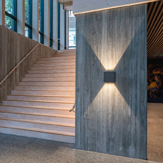 Artes Midi vegglampe opp/ned utendørs 32W 3000K Dimbar-Utebelysning vegg opp og ned-Sg Armaturen As-Svart-3100446-Lightup.no
