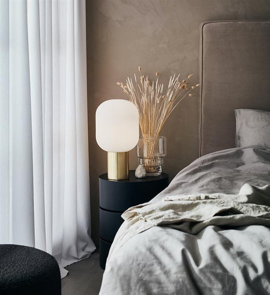 Brooklyn bordlampe messing/Opalhvit - Messing / Opal-Bordlamper-Marksløjd-Messing / Opal-Mrk-107868-Lightup.no