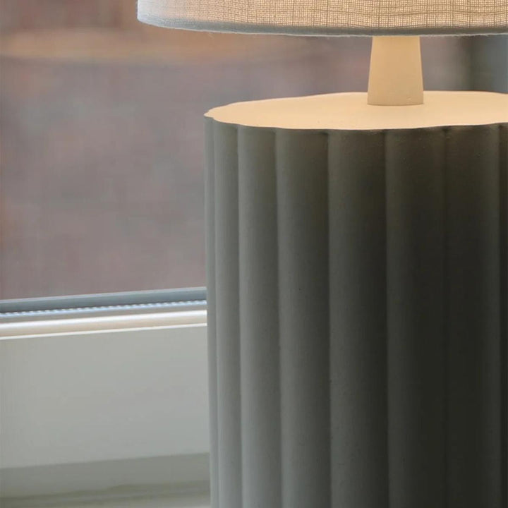 Can bordlampe-Bordlamper-Marksløjd-Hvit/grå-Mrk-108831-Lightup.no