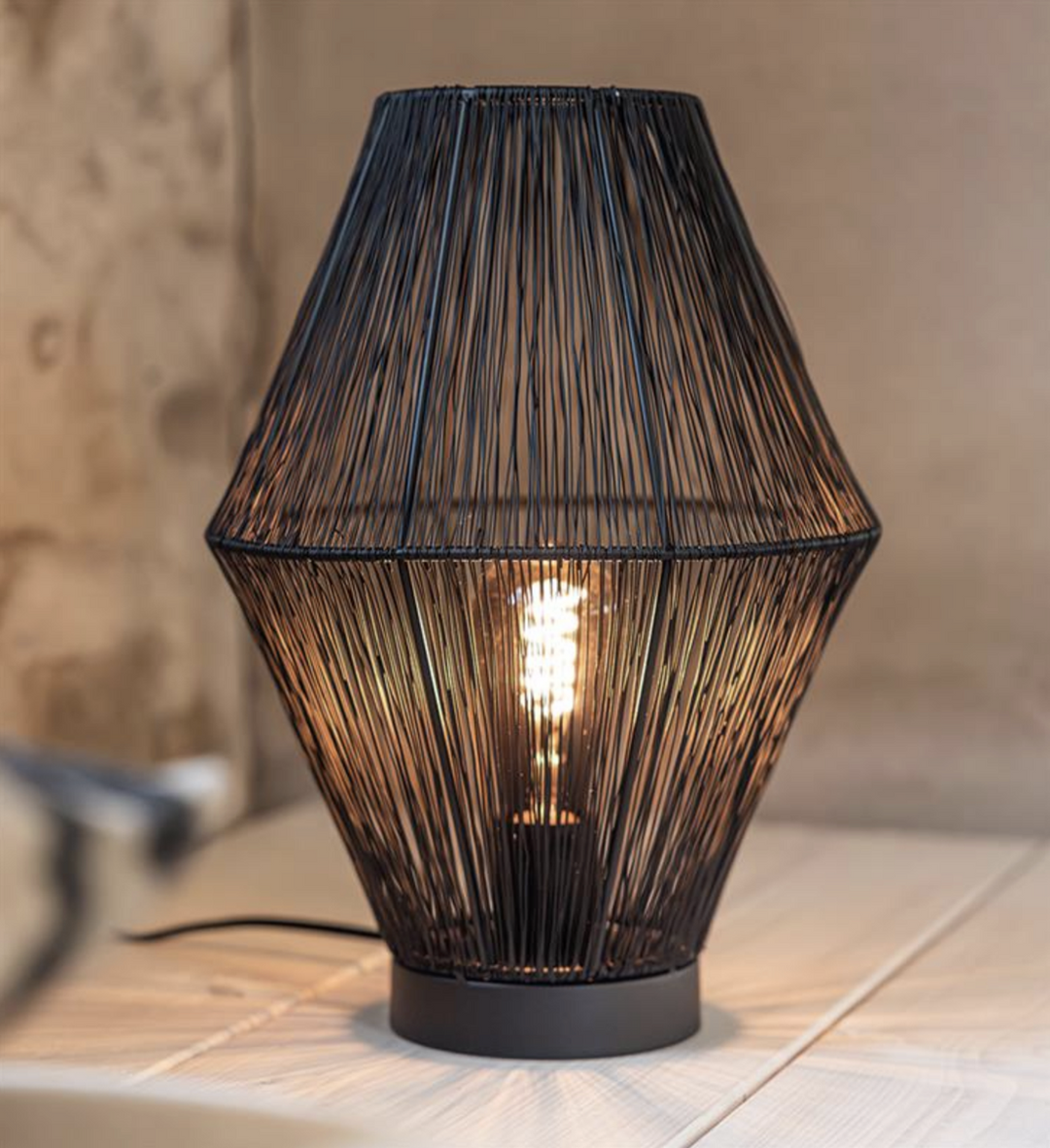 Casa bordlampe - Svart-Bordlamper-Marksløjd-Svart-Mrk-108666-Lightup.no