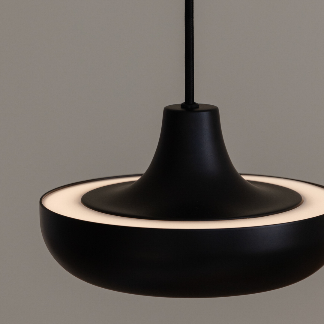 Cassini medium takpendel-Takpendler-Umage-Svart-2360-Lightup.no