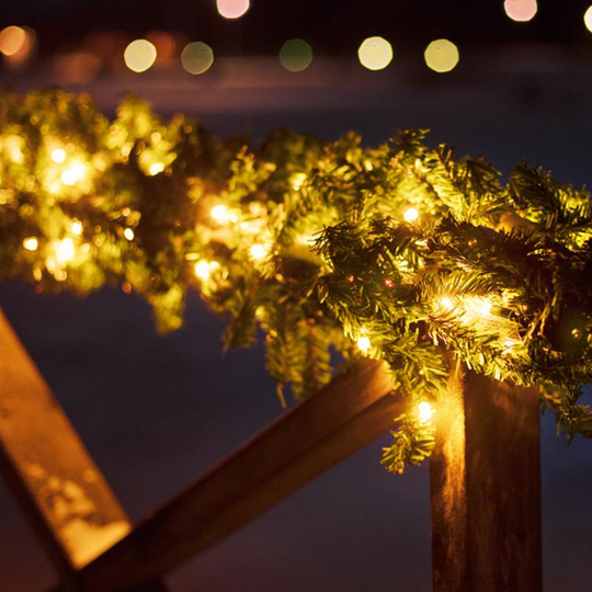 Chrissline Garland 100 lys 5 meter - Ekstra varmhvit - Hvit-Julebelysning juletrelys ute-Marksløjd-Hvit-Mrk-704811-Lightup.no
