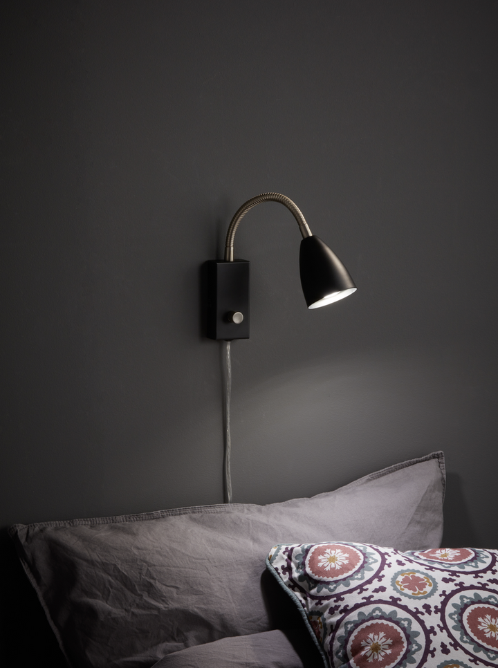 Ciro flex vegglampe - Svart - Svart-Vegglamper-Marksløjd-Svart-Mrk-106589-Lightup.no