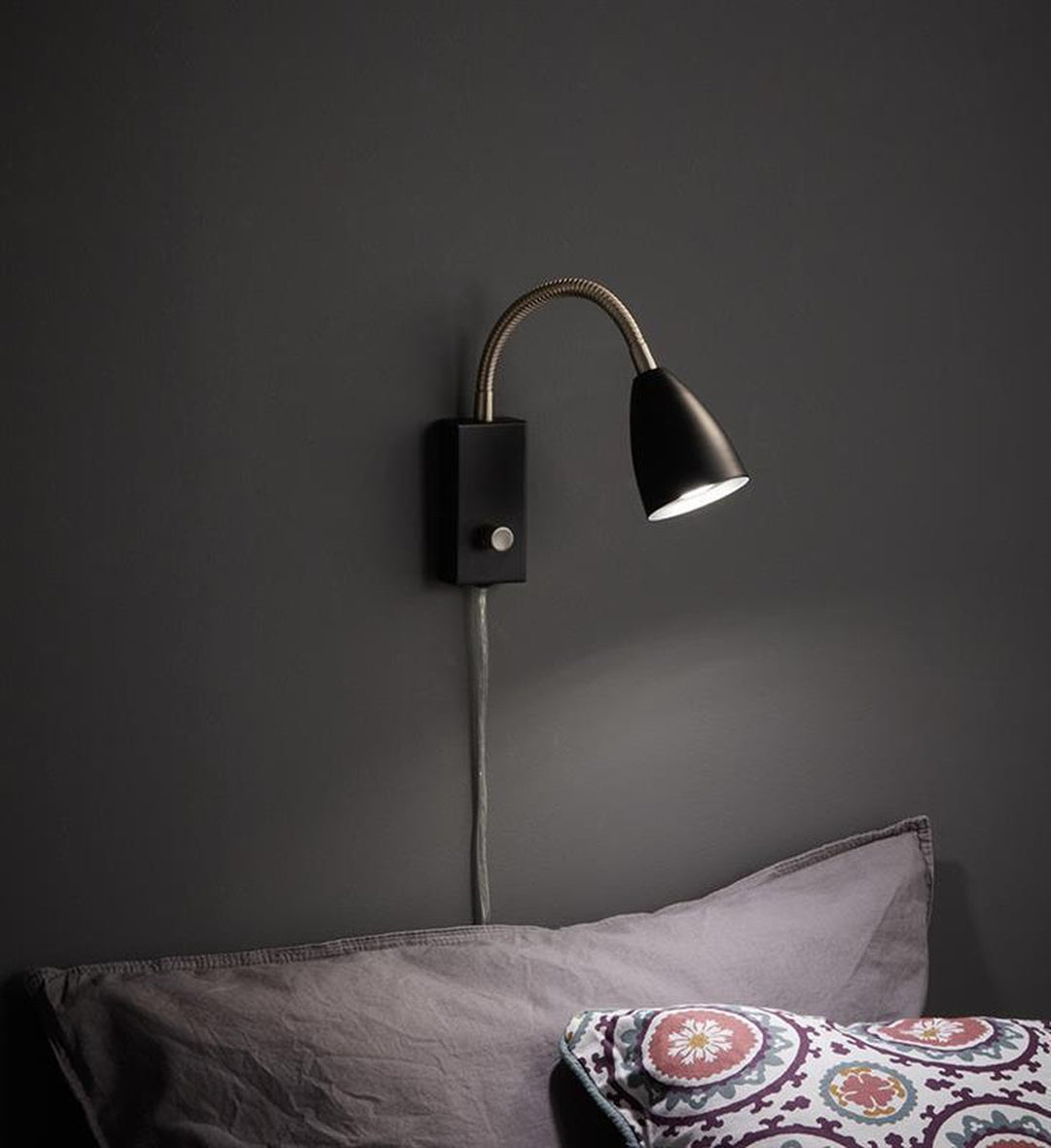 Ciro flex vegglampe - Svart/stål - Svart / Stål-Vegglamper-Marksløjd-Svart / Stål-Mrk-107409-Lightup.no