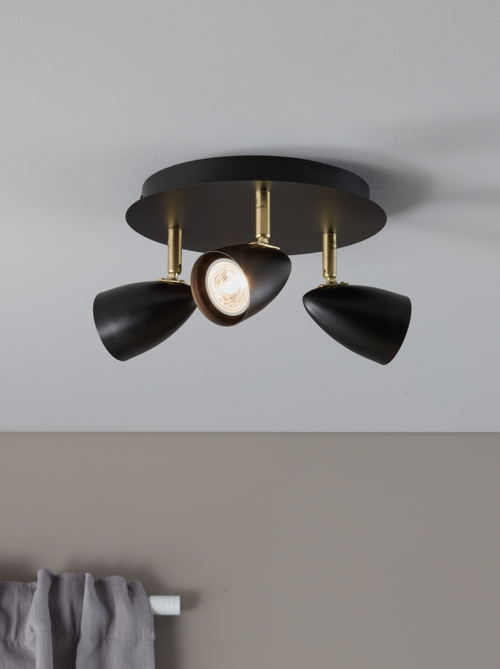 Ciro takspotter - Svart - Svart-Taklamper-Marksløjd-Svart-Mrk-106320-Lightup.no