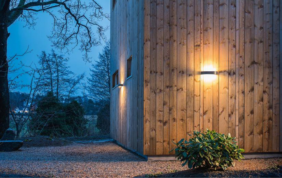 Curve vegglampe opp/ned 10W 2700K dimbar IP65-Utebelysning vegg opp og ned-Sg Armaturen As-Grafitt-3100122-Lightup.no