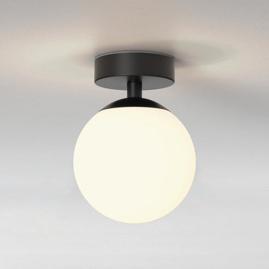Denver taklampe IP44 G9-Taklamper-Astro Lighting-Svart / Opal-Asg__1038005-Lightup.no