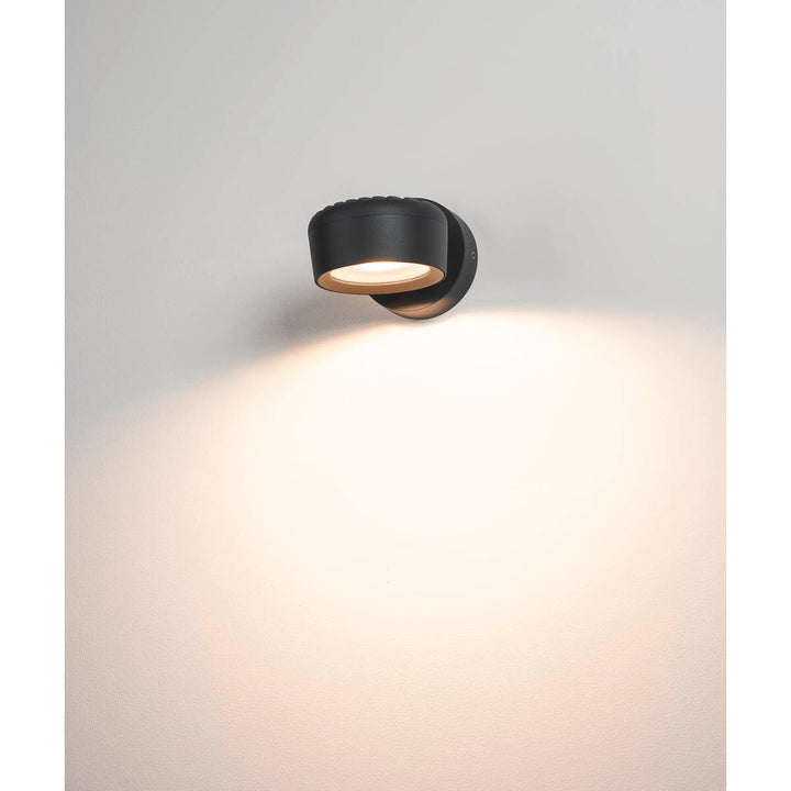 Eskina vegglampe utendørs 14,5W 3000/4000 Kelvin IP65 - dimbar-Utebelysning vegg opp og ned-Slv-Antrasitt-slv-1002903-Lightup.no