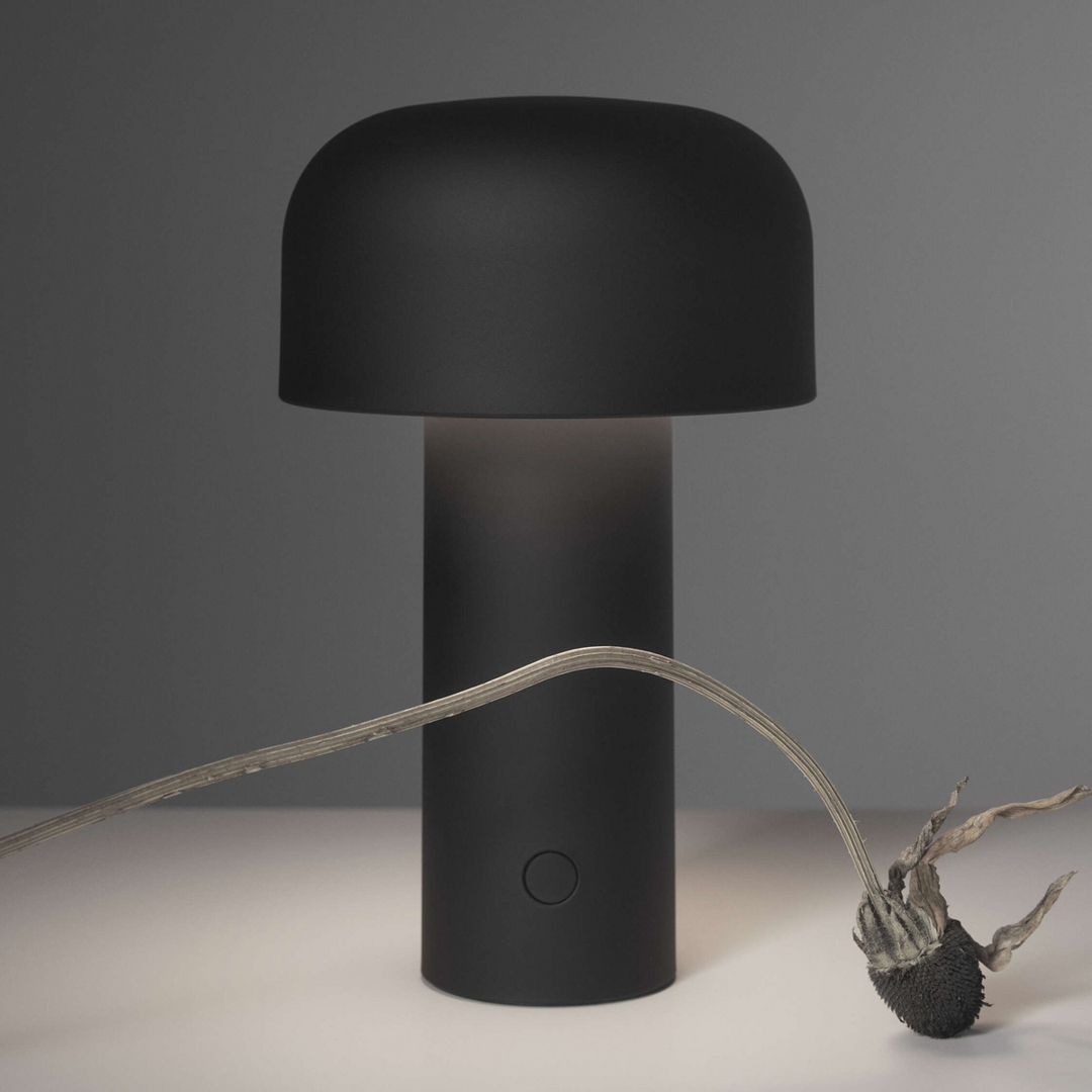 Flos Bellhop oppladbar bordlampe-Bordlamper-Flos-Svart-Fls__F1060031-Lightup.no