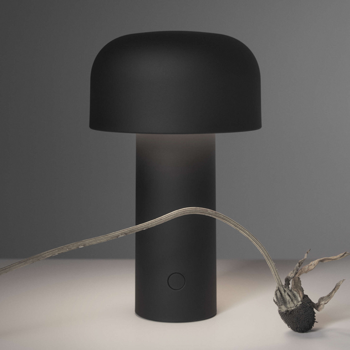 Flos Bellhop oppladbar bordlampe-Bordlamper-Flos-Svart-Fls__F1060031-Lightup.no