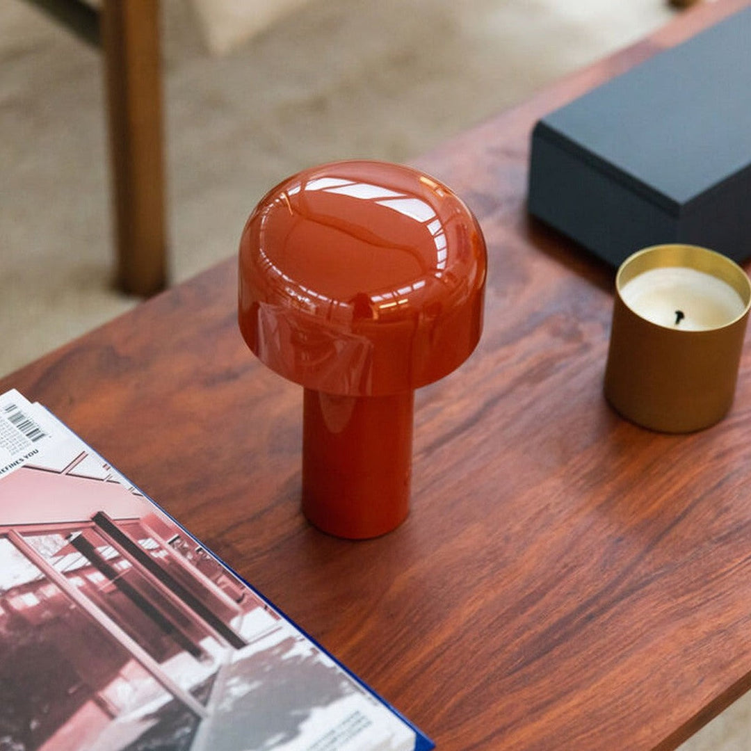 Flos Bellhop oppladbar bordlampe-Bordlamper-Flos-Rød-Fls__F1060075-Lightup.no