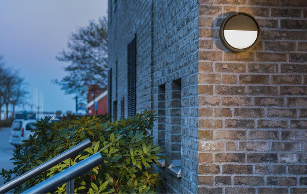 Frame round vegglampe 7W 3000 Kelvin IP66 Dimbar-Utebelysning vegg veggskjold-Sg Armaturen As-Svart-3101192-Lightup.no