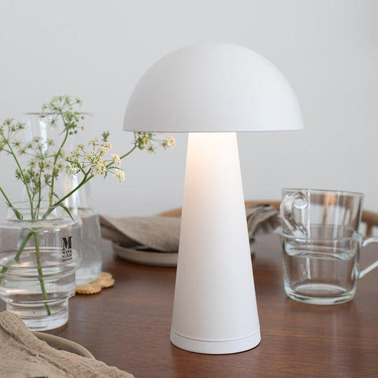 Fungi oppladbar bordlampe - Hvit-Utebelysning Hagebelysning-Marksløjd-Hvit-Mrk-108656-Lightup.no