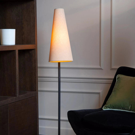 Gregory gulvlampe 140 cm - Kremfarget-Gulvlamper-Lucide-Hvit-LC30795/81/38-Lightup.no