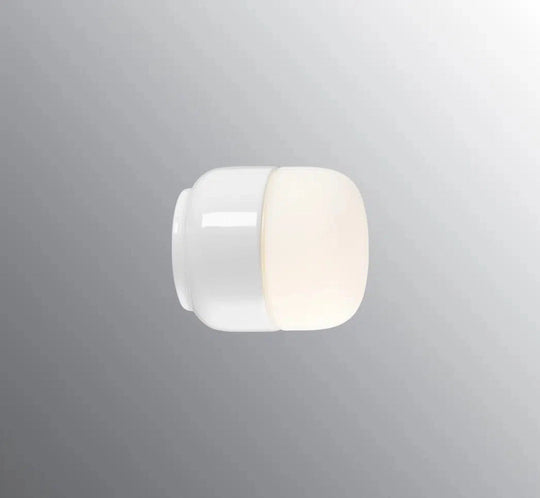 Ifø Ohm 100 / 110 vegg/tak lampe 4W led 2700K IP44-Taklamper-Ifø Electric-Hvit / Opal glass-8301-801-10-Lightup.no