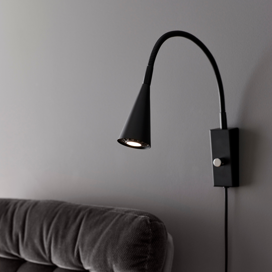 Ledro vegglampe-Vegglamper-Belid-Svart-529107-Lightup.no