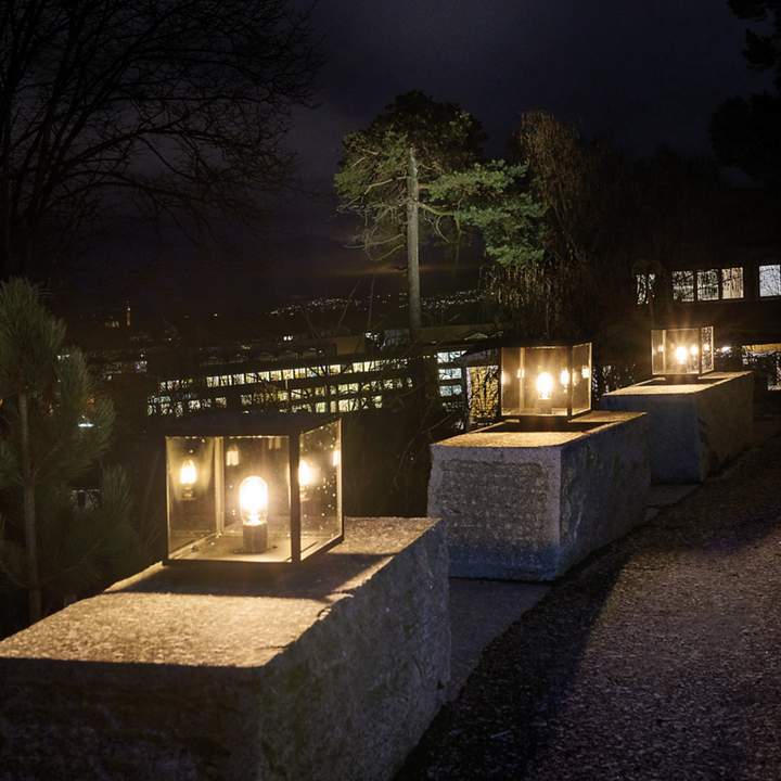 Lofoten portstolpe 1941-Utebelysning portstolpe-Norlys-Svart-3101767-Lightup.no