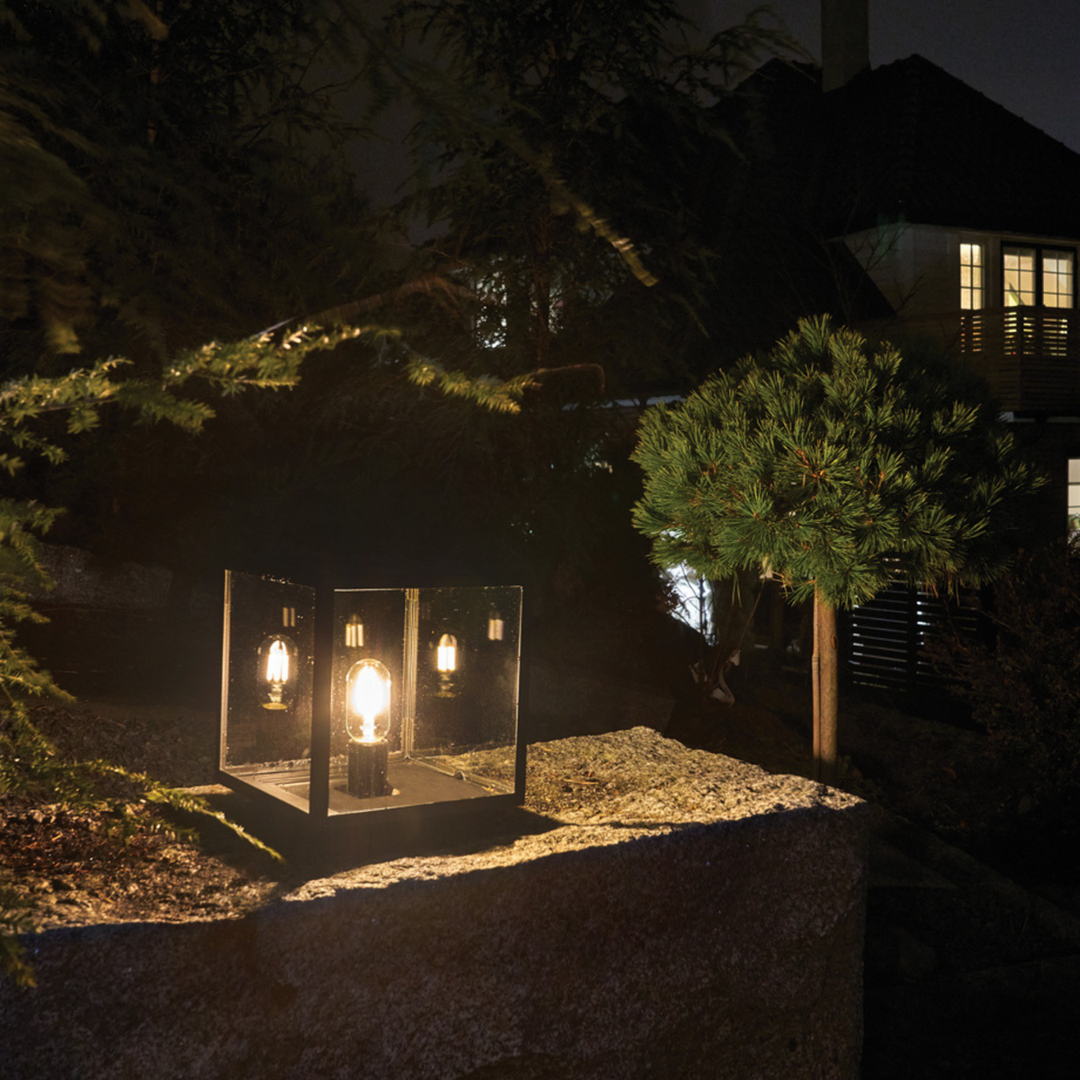 Lofoten portstolpe 1941-Utebelysning portstolpe-Norlys-Svart-3101767-Lightup.no