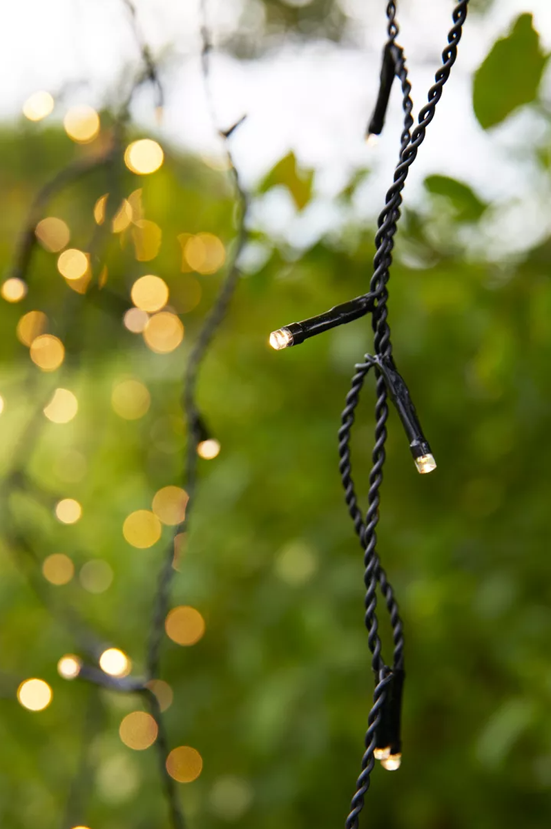 Lysslynge istapper 160 - Garden 24 - Svart-Utebelysning Garden 24-Marksløjd-Svart-Mrk-108179-Lightup.no