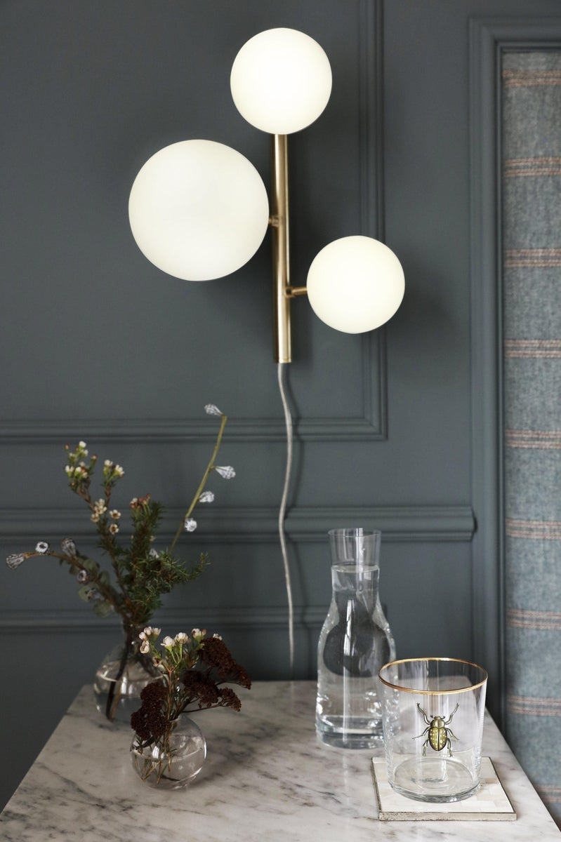 Molekyl vegglampe-Vegglamper-Aneta Lighting-Messing / Hvit-60909-25-Lightup.no