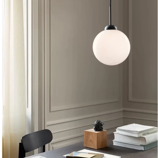 Nuura Apiales 1 taklampe - Satin svart/ opal-Takpendler-Nuura-Svart / Opal-Nua__2053008-Lightup.no