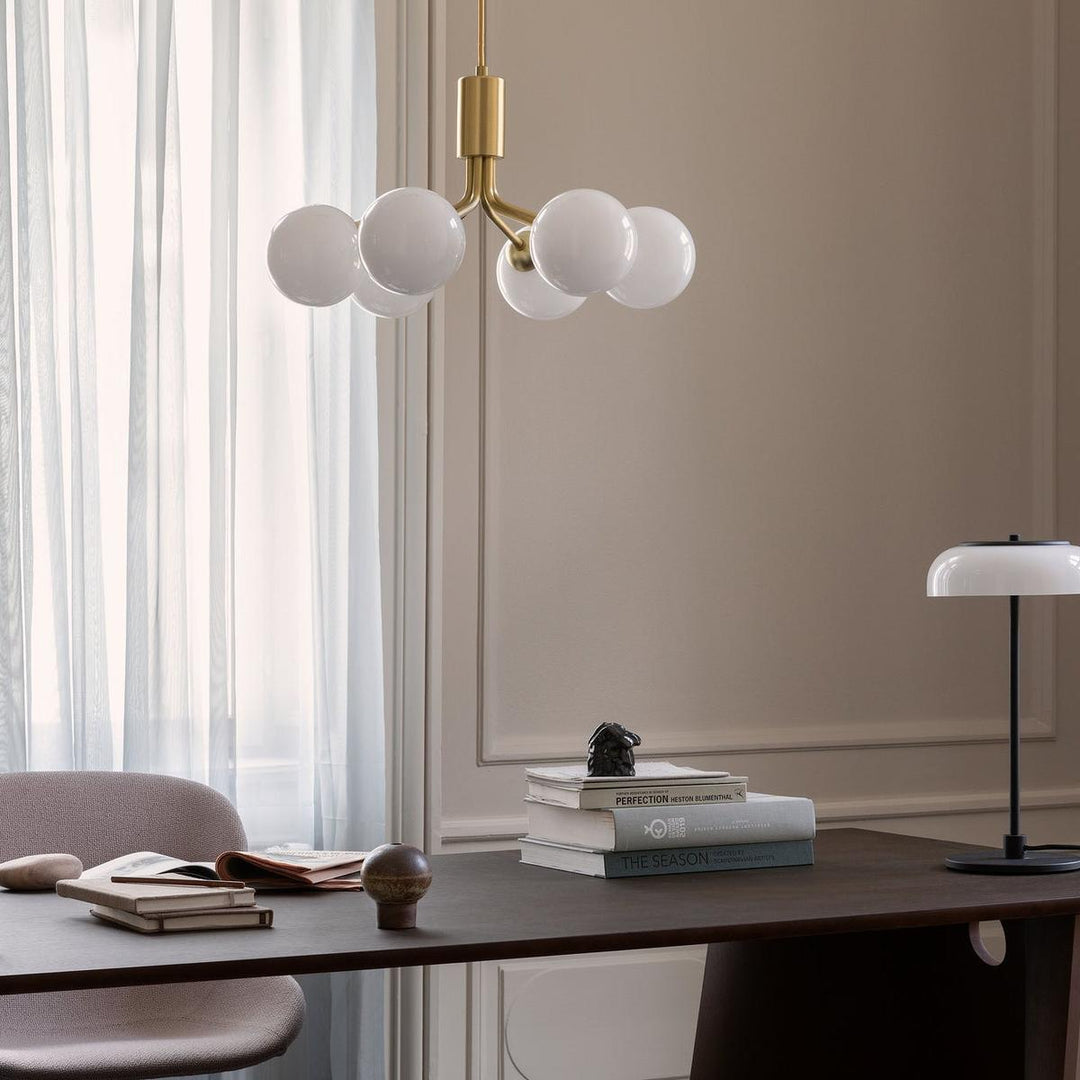 Nuura Apiales 6 taklampe - messing / opal-Takpendler-Nuura-Messing / Opal-Nua__2053010-Lightup.no