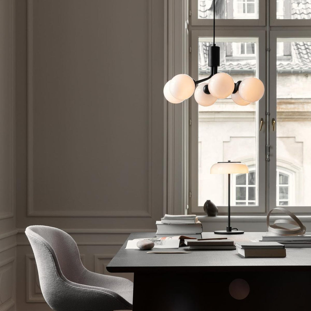 Nuura Apiales 6 taklampe satin svart / opal-Takpendler-Nuura-Svart / Opal-Nua__2053009-Lightup.no