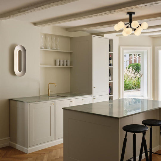 Nuura Apiales 9 taklampe satin svart/opal-Taklamper-Nuura-Svart / Opal-Nua__2059003-Lightup.no