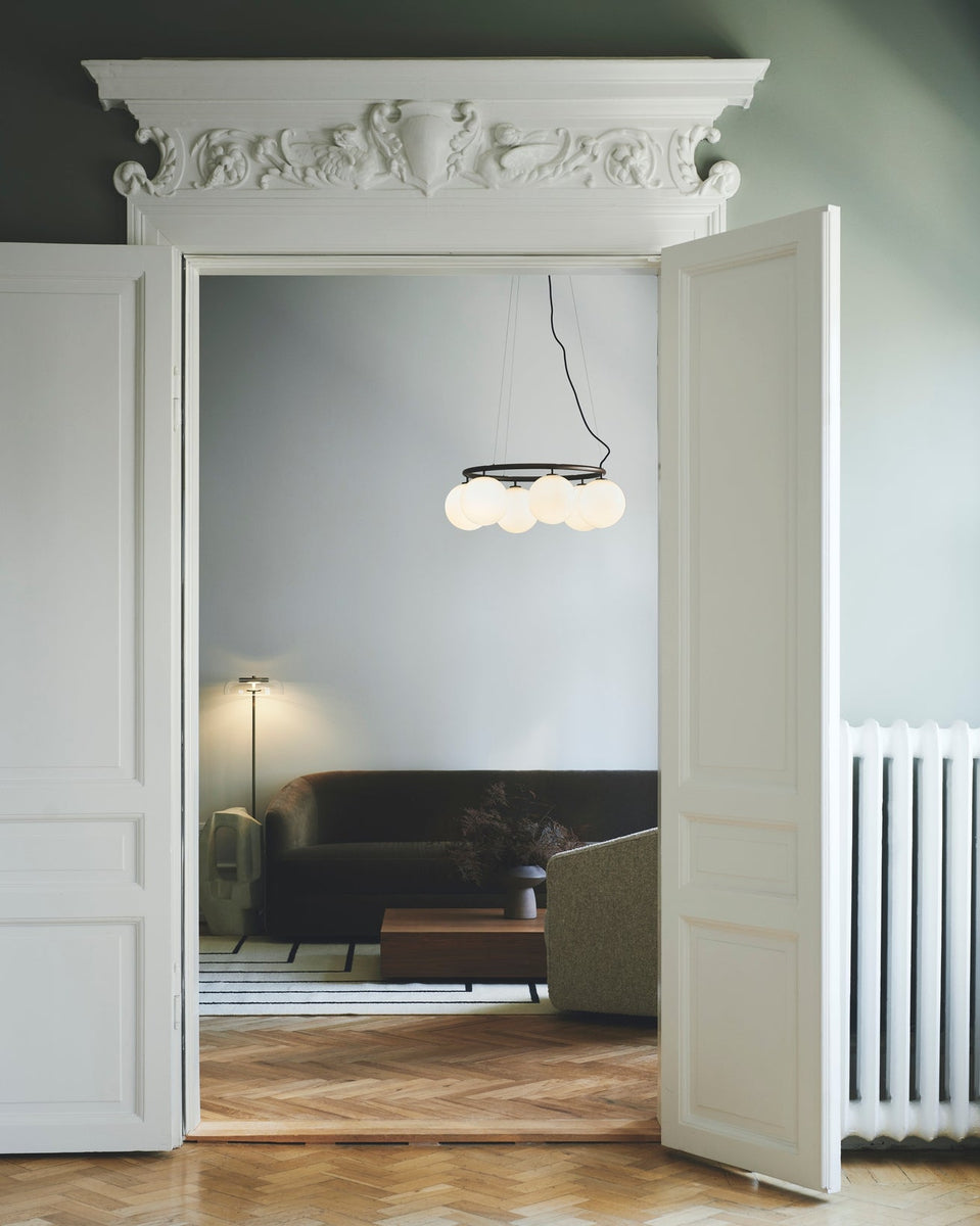 Nuura Blossi gulvlampe Nordic Gold-Gulvlamper-Nuura-Messing-Nua__ 2027006-Lightup.no