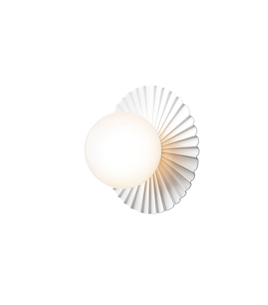 Nuura Liila Muuse vegglampe/taklampe - small - Hvit / opal-Vegglamper-Nuura-Hvit / Opal-Nua__2046068-Lightup.no