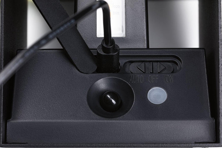 Nyara oppladbar vegglampe opp/ned lys med sensor-Utebelysning vegg opp og ned-Paulmann-Svart-PL-71282-Lightup.no