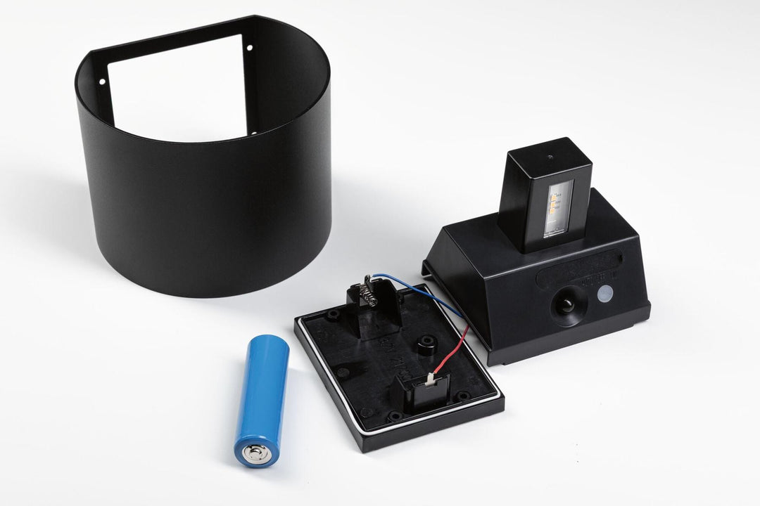 Nyara rund oppladbar vegglampe opp/ned lys med sensor-Utebelysning vegg opp og ned-Paulmann-Svart-PL-71284-Lightup.no