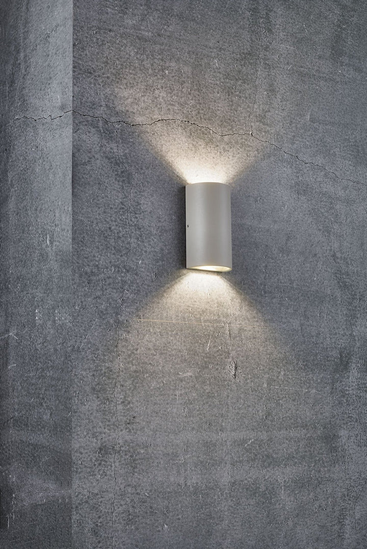 Rold round vegglampe utendørs opp/ned IP54 2x5W-Utebelysning vegg opp og ned-Nordlux-Svart-84141003-Lightup.no