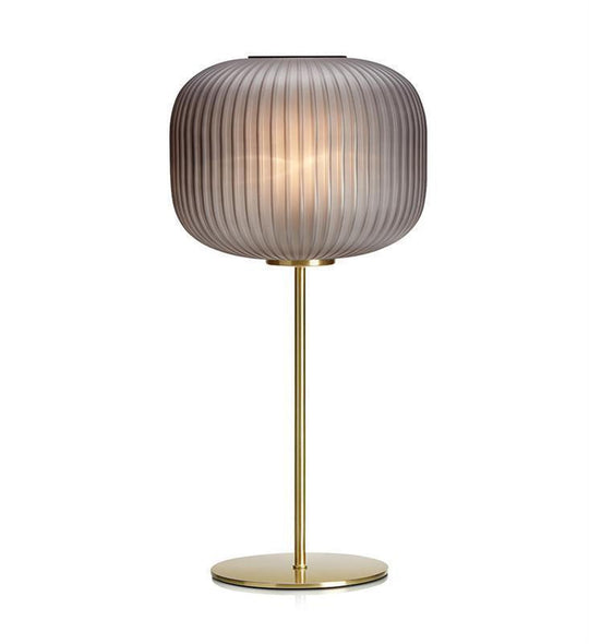 Sober bordlampe røykfarge/messing - Messing / Røyk-Bordlamper-Marksløjd-Messing / Røyk-Mrk-107820-Lightup.no
