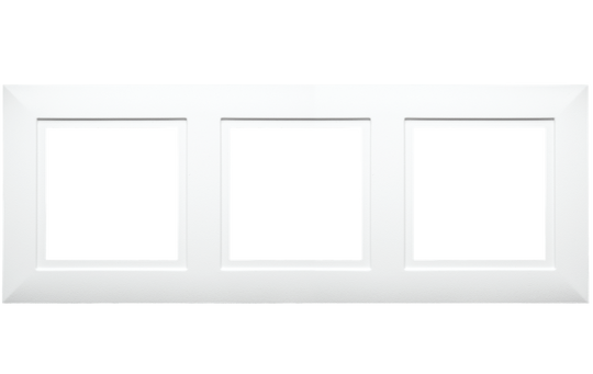 Soft Square ramme for 3 spotter-Elektro tilbehør lamper-Sg Armaturen As-Hvit-3200348-Lightup.no
