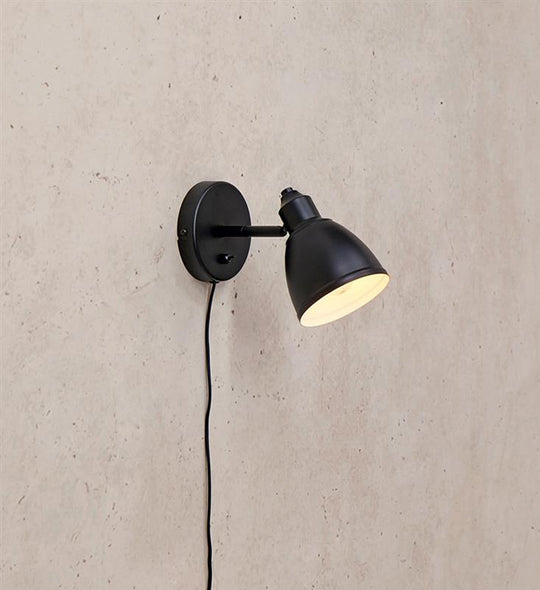 Story vegglampe-Vegglamper-Marksløjd-Svart-Mrk-108712-Lightup.no