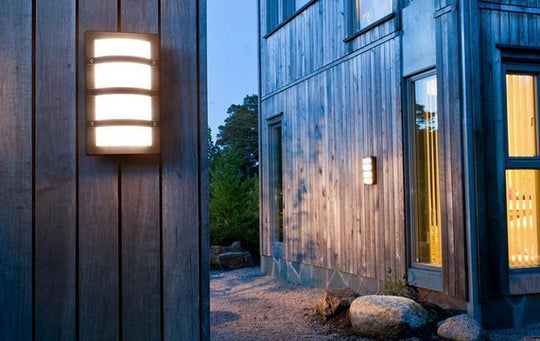 Trio utelampe E27-Utebelysning vegg veggskjold-Sg Armaturen As-Svart-3101338-Lightup.no