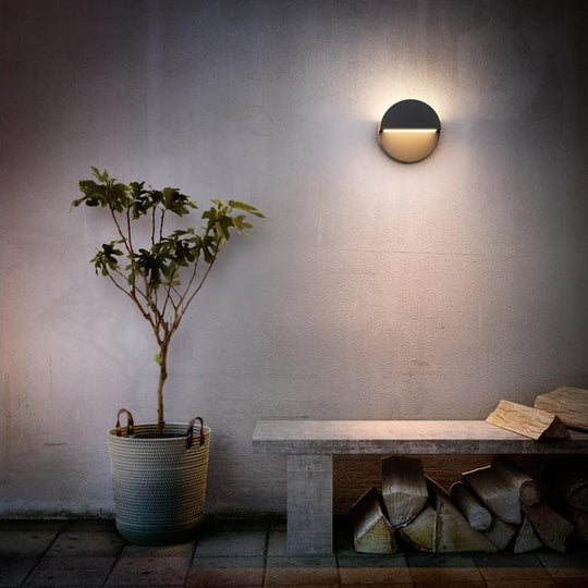 Valor vegglampe utendørs IP44 4,3W 2700 Kelvin-Utebelysning vegg opp og ned-Philips-Antrasitt-929004140601-Lightup.no