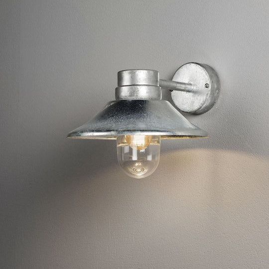 Vega vegglampe utendørs IP54 - Galvanisert stål-Utebelysning vegg klassisk-Konstsmide-Galvanisert-428-320-Lightup.no