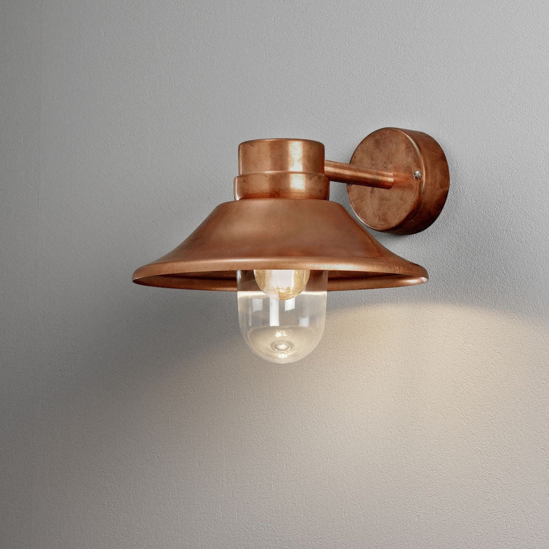 Vega vegglampe utendørs IP54 - Kobber-Utebelysning vegg klassisk-Konstsmide-Kobber-428-900-Lightup.no