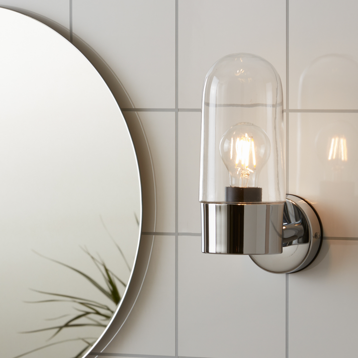 Zen vegglampe IP44 - Krom/klar - Krom / Klar-Baderomsbelysning vegglamper-Marksløjd-Krom / Klar-Mrk-107798-Lightup.no
