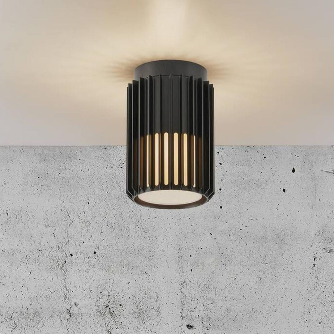 Aludra taklampe utendørs IP54 - Svart-Utebelysning taklampe-Nordlux-Svart-2118006003-Lightup.no