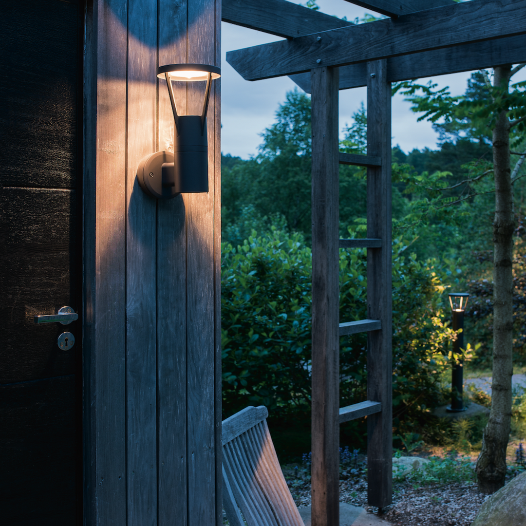 Arco Air utendørs vegglampe 6W Dimbar - Grafitt-Utebelysning vegg klassisk-Sg Armaturen As-Grafitt-3100313-Lightup.no