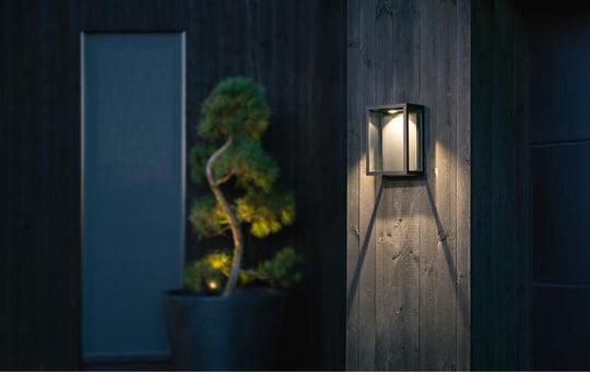 Fagernes utendørs vegglampe 9W IP44 dimbar - Svart-Utebelysning vegg veggskjold-Sg Armaturen As-Svart-3100091-Lightup.no