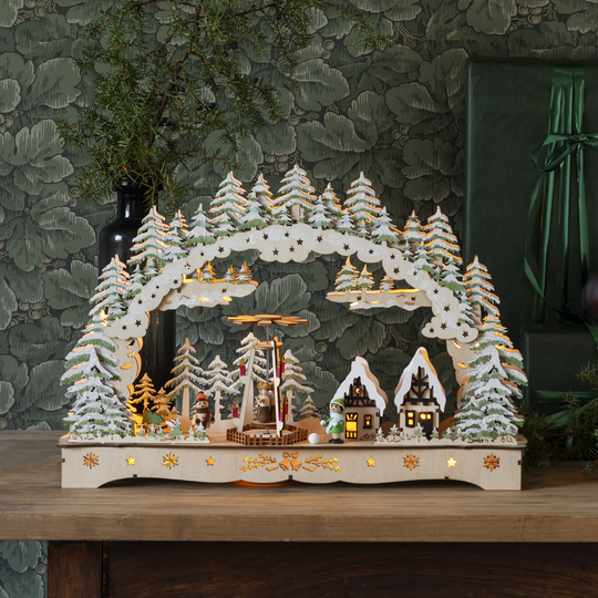 Juleby-silhuett i tre-Julebelysning dekor og pynt-Konstsmide-Natur-3241-100-Lightup.no