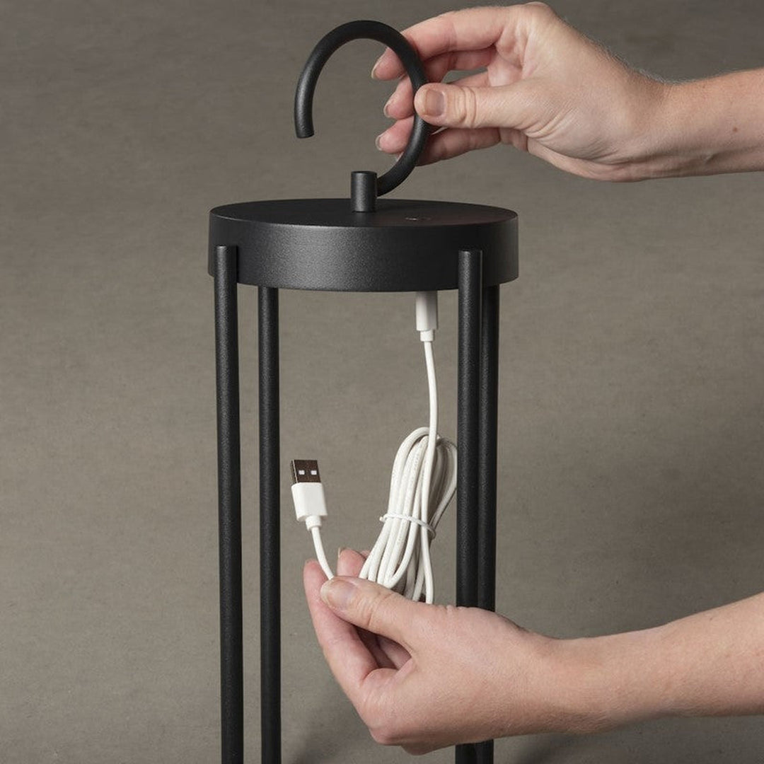 Manorola lanterne bord/gulv 39 cm IP54 oppladbar - Svart-Utebelysning Hagebelysning-Konstsmide-Svart-7820-750-Lightup.no