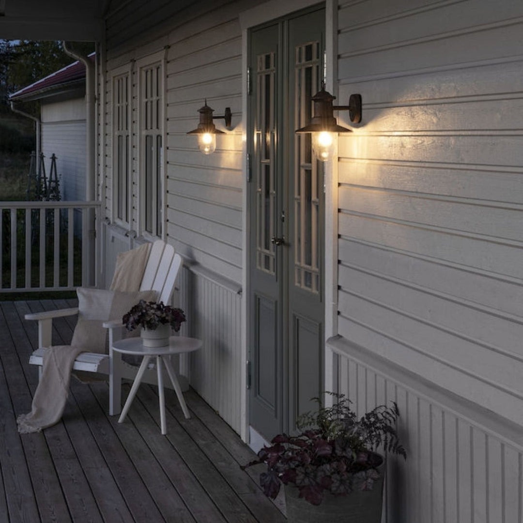 Napoli vegglampe utendørs IP44 - Rust farget-Utebelysning vegg klassisk-Konstsmide-Rust-7346-970-Lightup.no