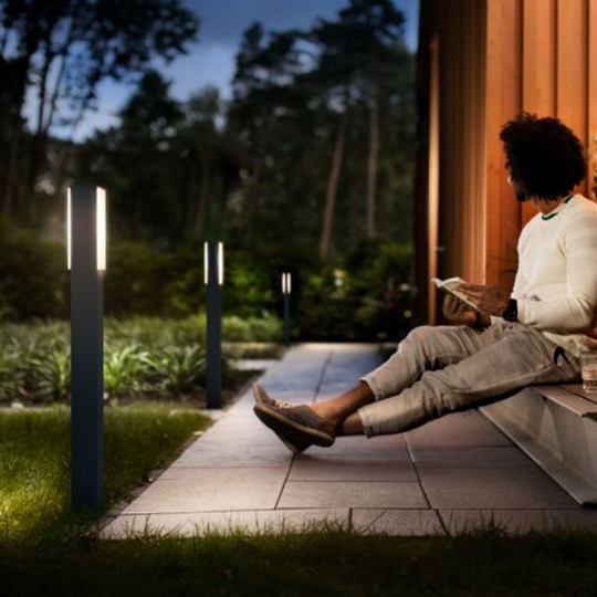 Philips myGarden Stratosphere pullert 77 cm utendørs IP44 2x4,5W LED - Antrasitt-Utebelysning pullert-Philips-Antrasitt-915005378901-Lightup.no